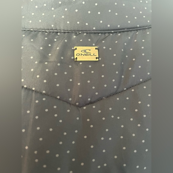 O’Neill puffer vest - Picture 3 of 9